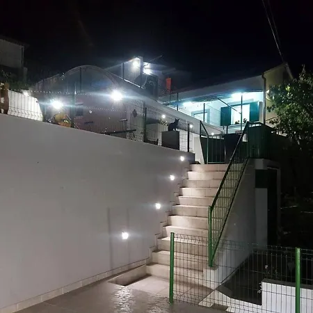 Vila Tim Near Split With Heated Pool Klis
